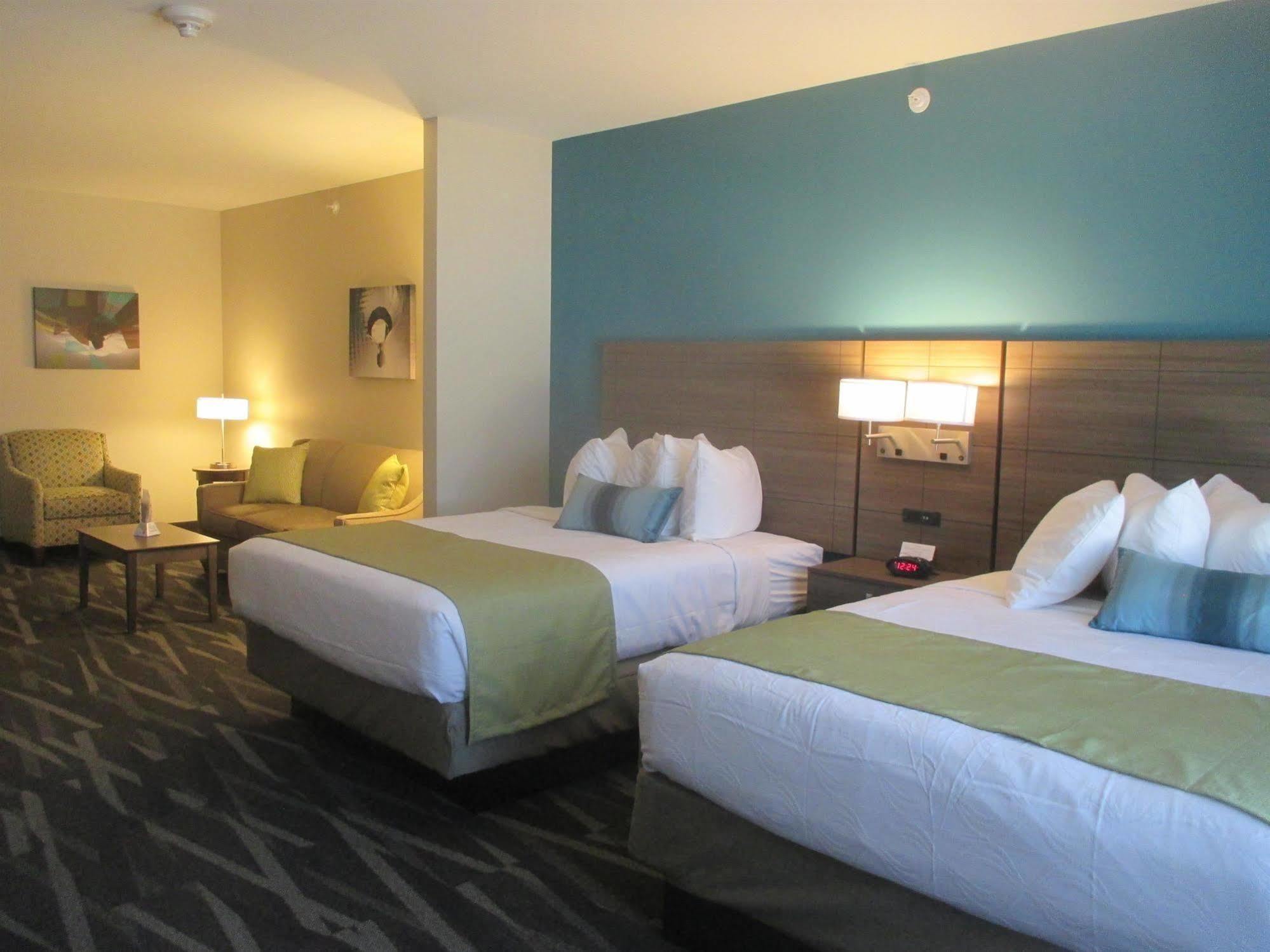 Best Western Plus Centralia Hotel & Suites Exterior foto