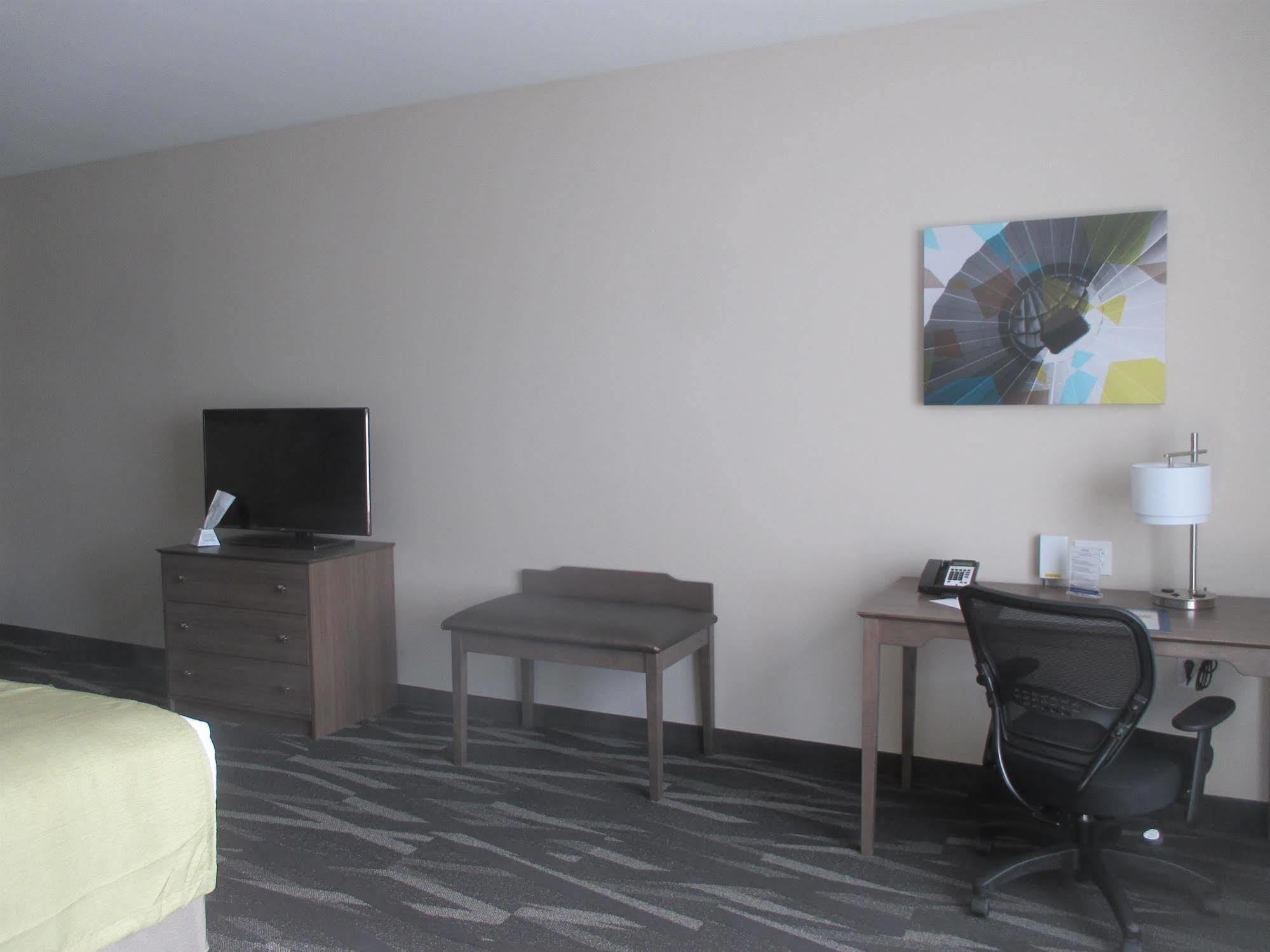 Best Western Plus Centralia Hotel & Suites Exterior foto